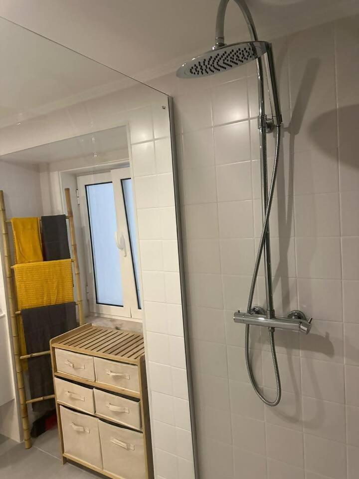 Stylish Renovated Apartment In Chiado Lisboa Eksteriør billede